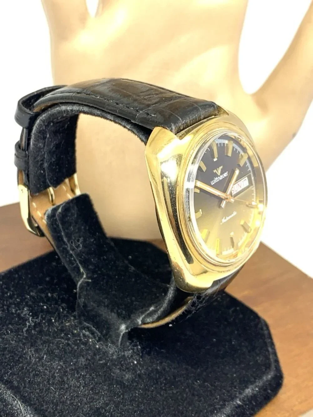 Wittnauer Men's Watch Vintage Swiss Automatic Gold Dial Day Date Leather Strap